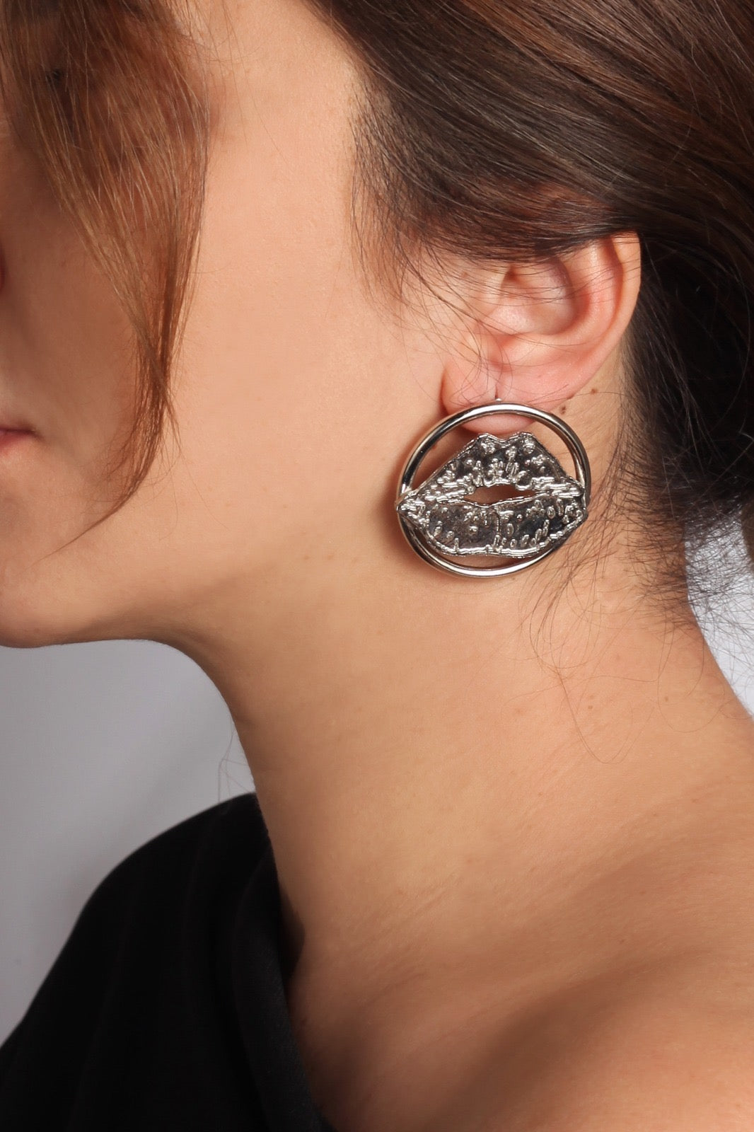 Lip Earring In The Little House