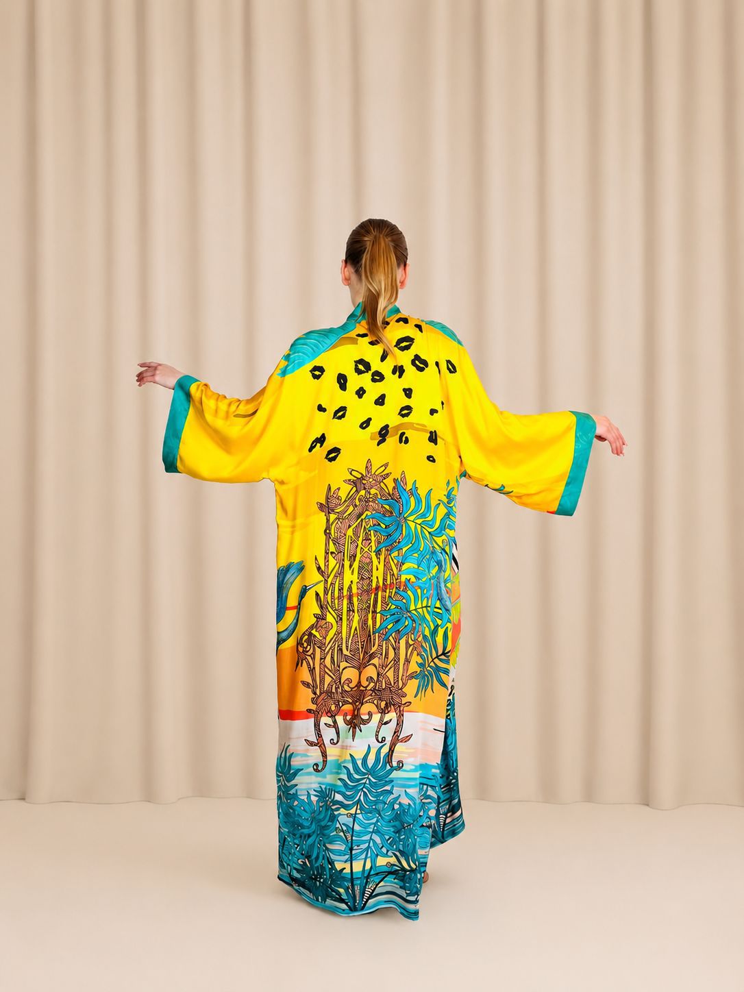 Julietta Caftan