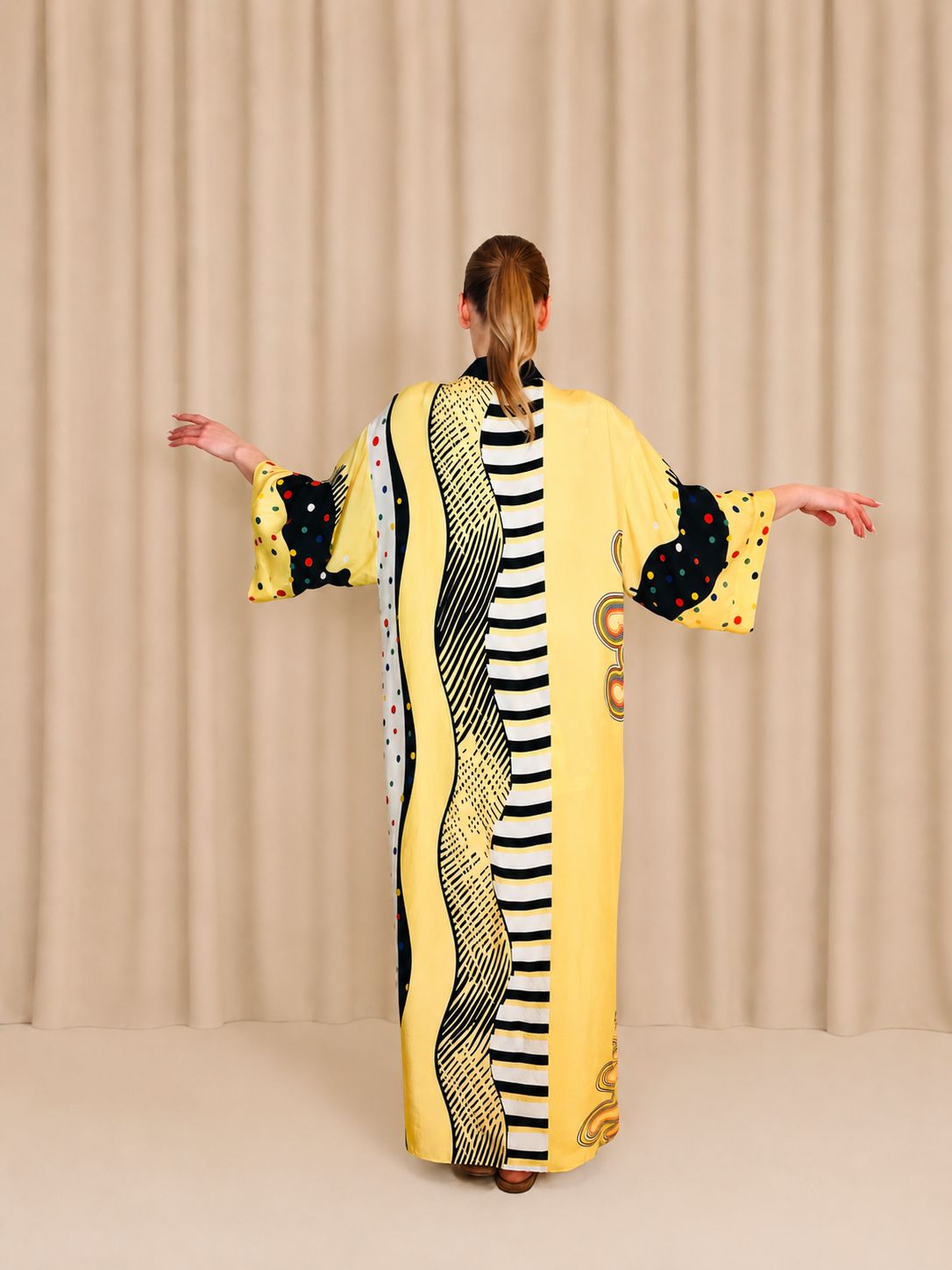 Jilda Bow Kimono