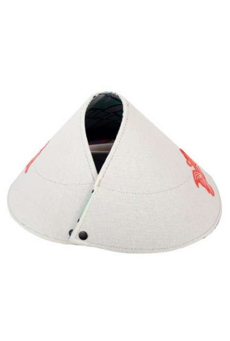 HAT WITH GOLD FISH