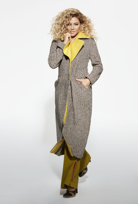 YELLOW COLLAR COAT